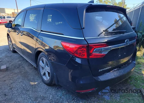 2019 Honda Odyssey Ex z USA, uszkodzony, nr VIN 5FNRL6H57KB136941